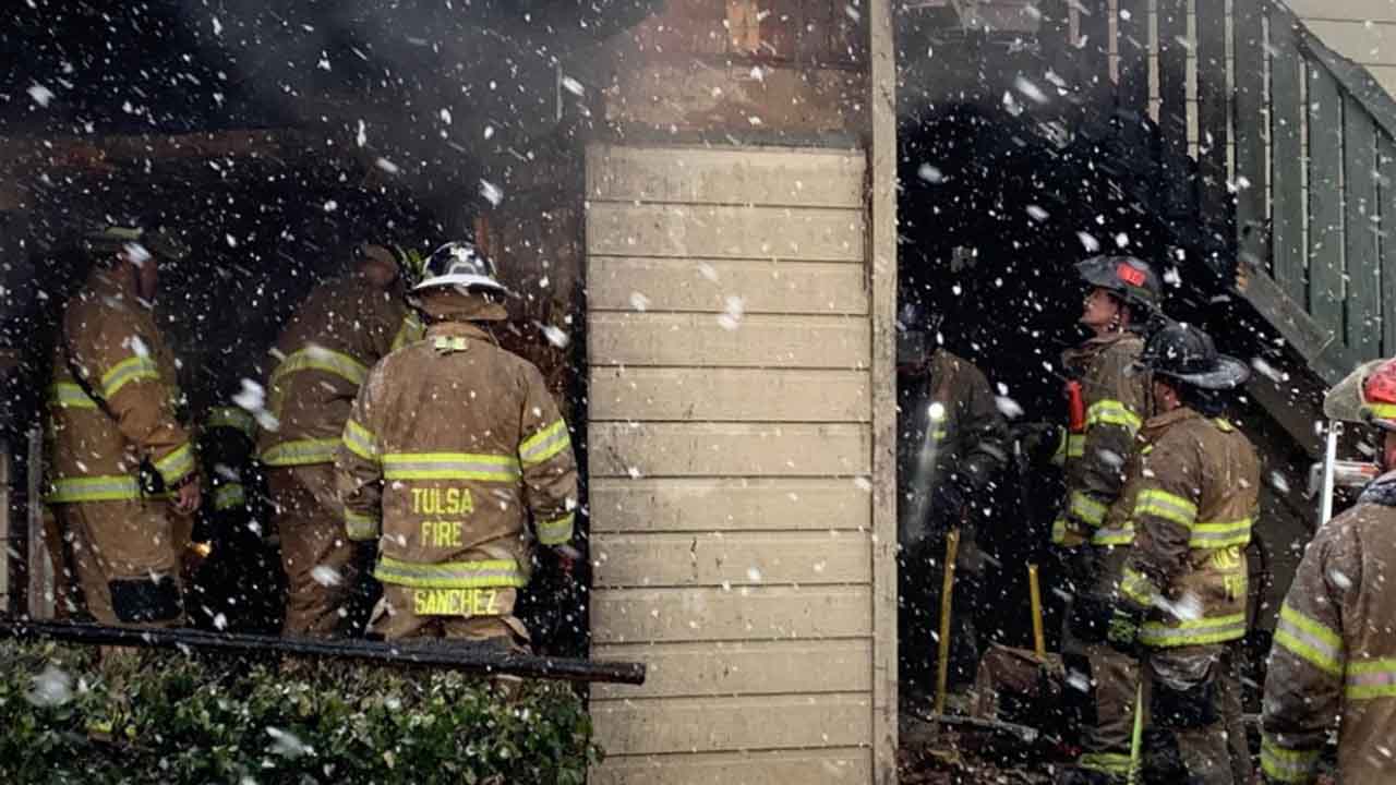 Firefighters Battle Fire At Tulsa Apartment Complex; 2 People Recovering