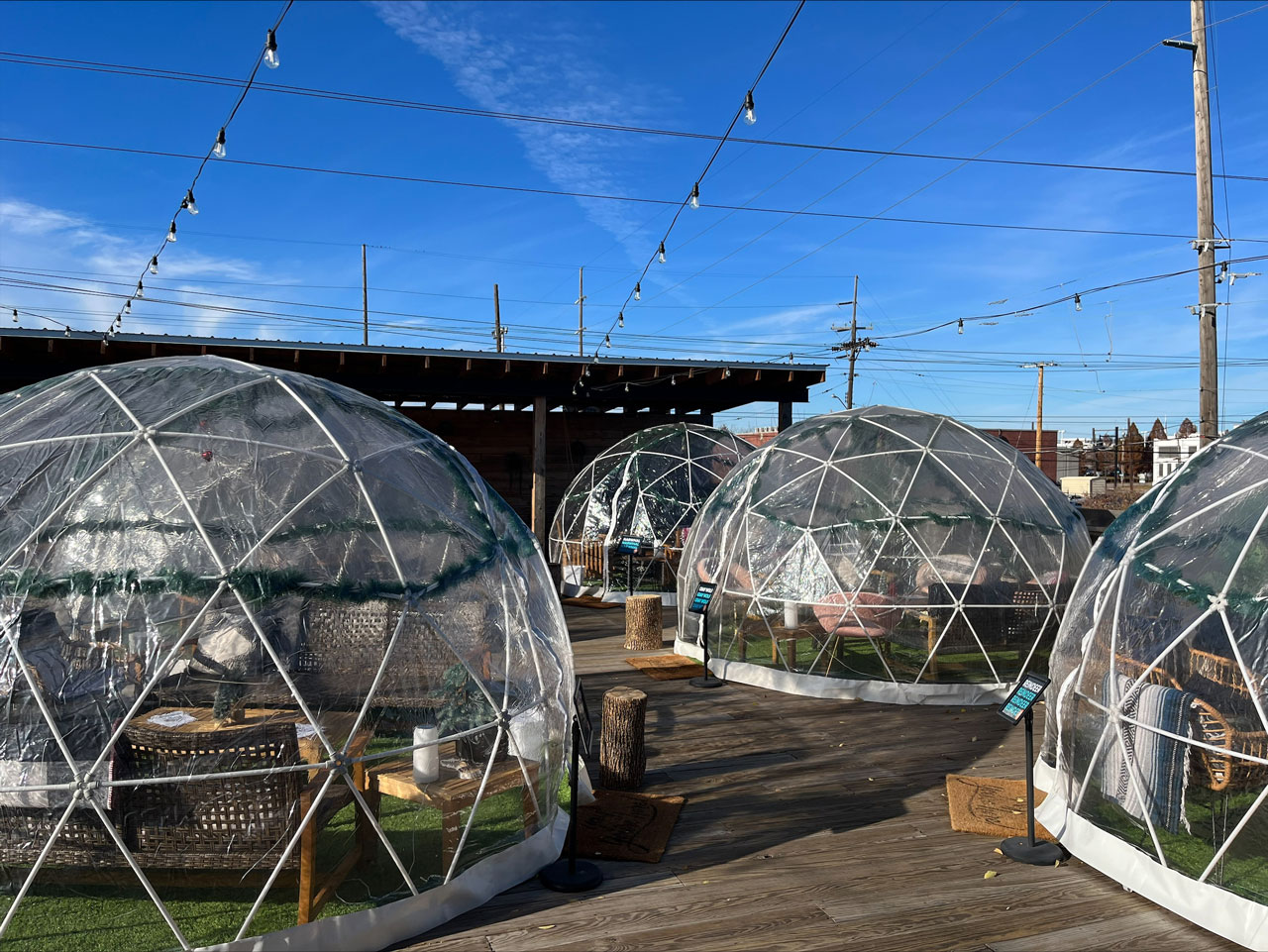 Tulsa Brewery Offers Winter Rooftop Retreat With 'Iglootown'