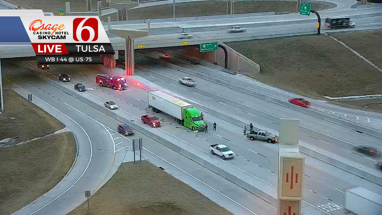 Crash Involving Semi Truck Causes Slow Down On Westbound I-44 Lanes In ...