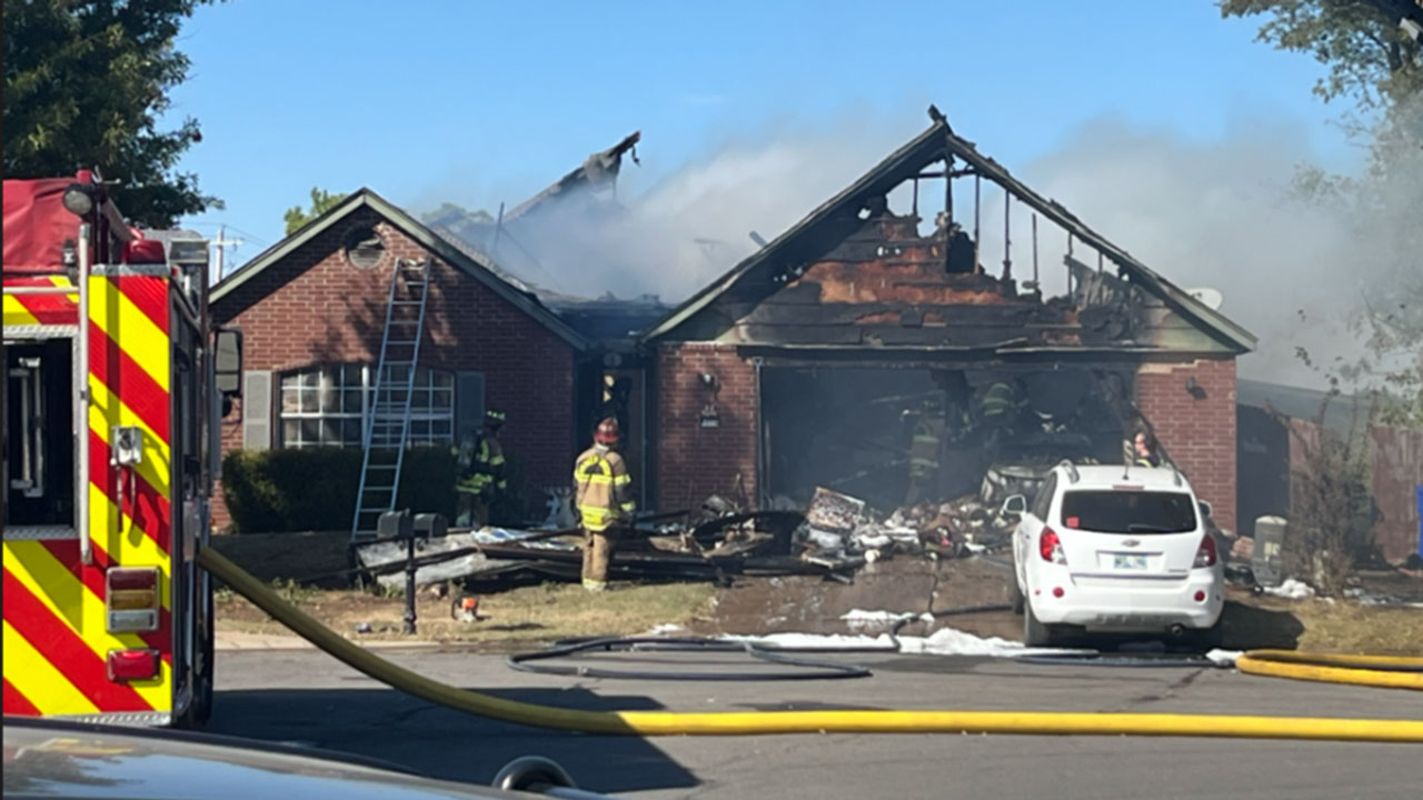 Broken Arrow Home Catches Fire, Authorities On Scene