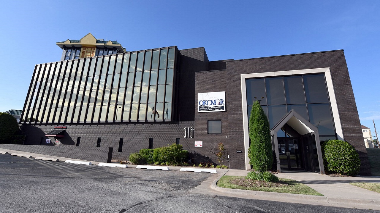 Oklahoma Realtors Step Up To Help Feed Neighbors