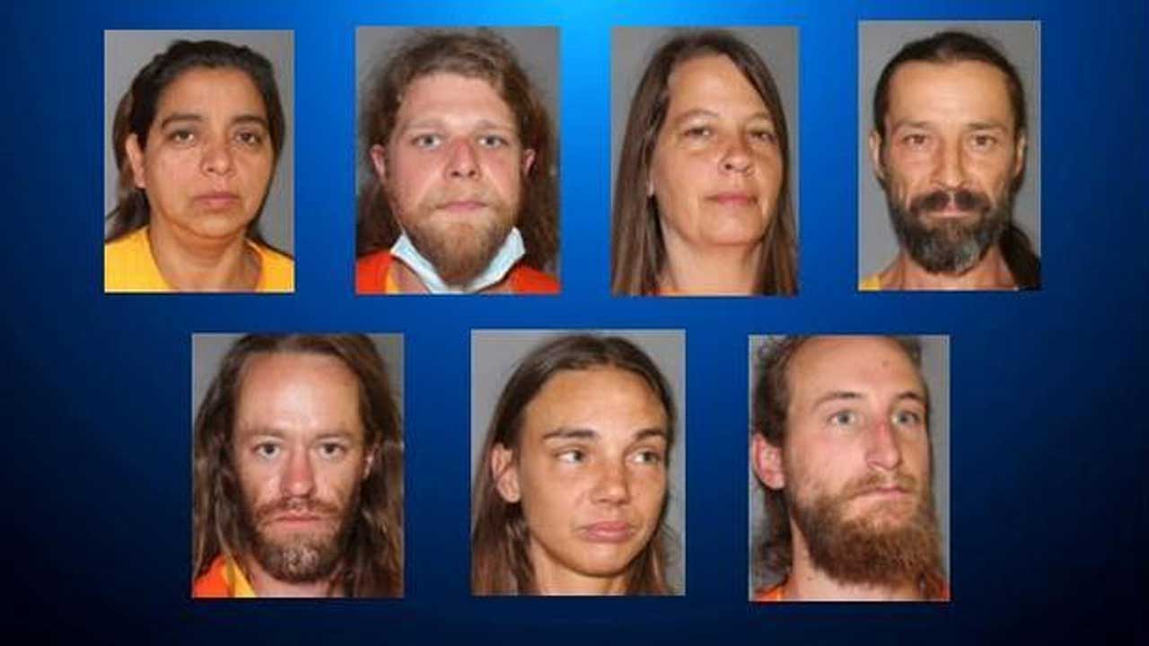 7 Arrested After Spiritual Leader's Mummified Body Found Decorated With Christmas Lights In Colorado Home - Vimarsana News