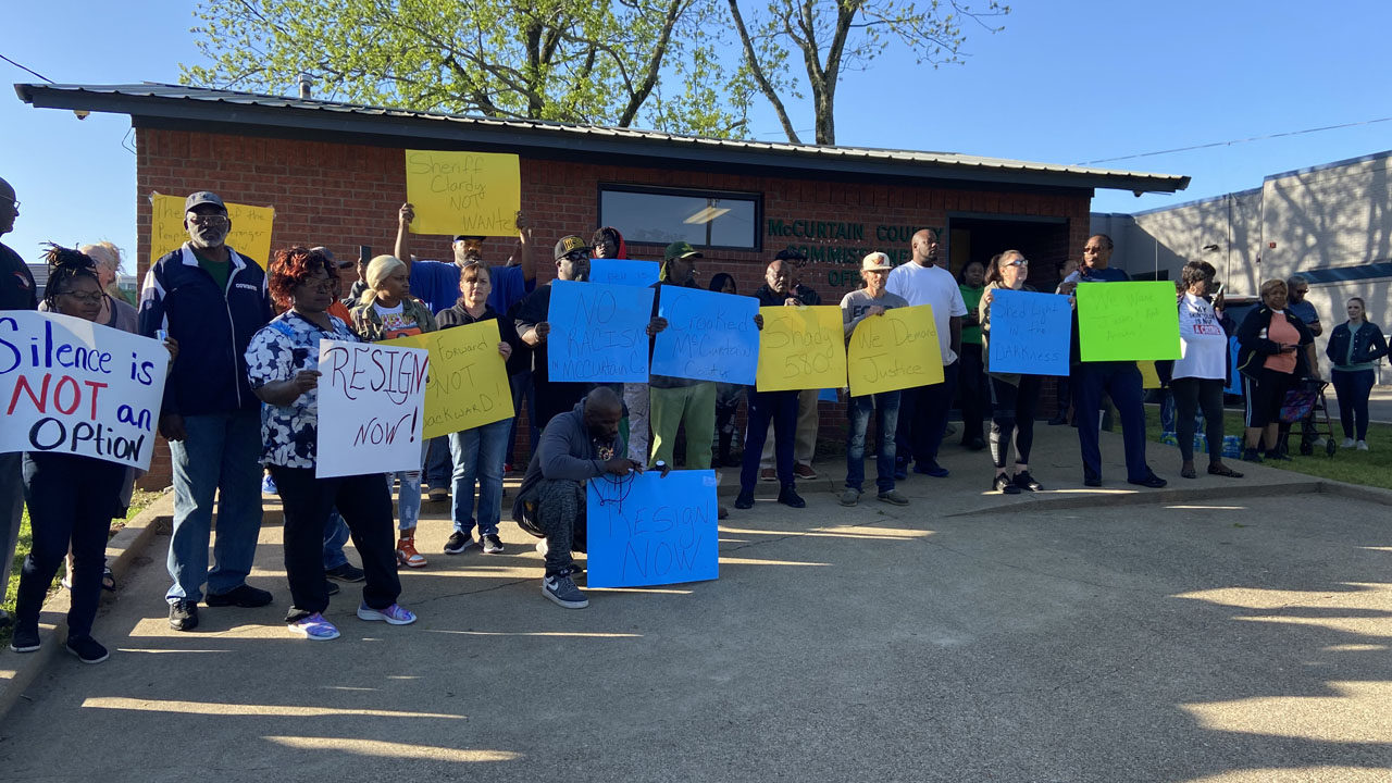 McCurtain Co. Commission Convenes Emergency Meeting; Protestors Gather