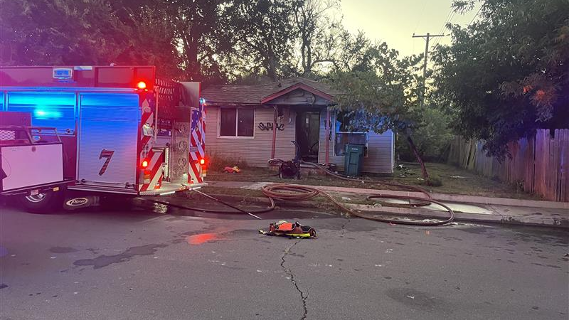 UPDATE: SW OKC home a total loss after fire, firefighter injured